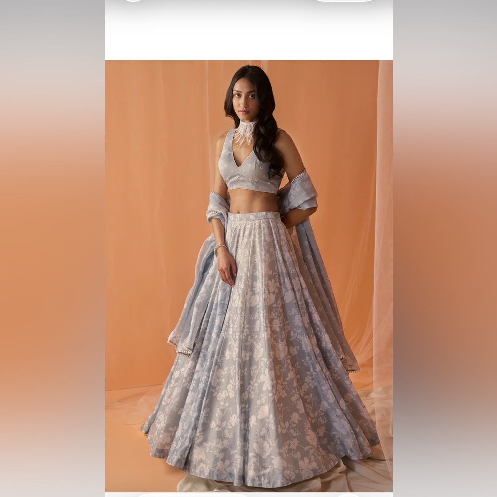 Lahenga Elegant Floral Blue